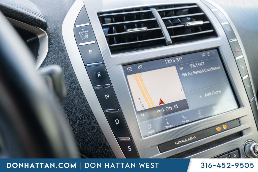 Used 2020 Lincoln MKZ Reserve w/ Elements Package image 10