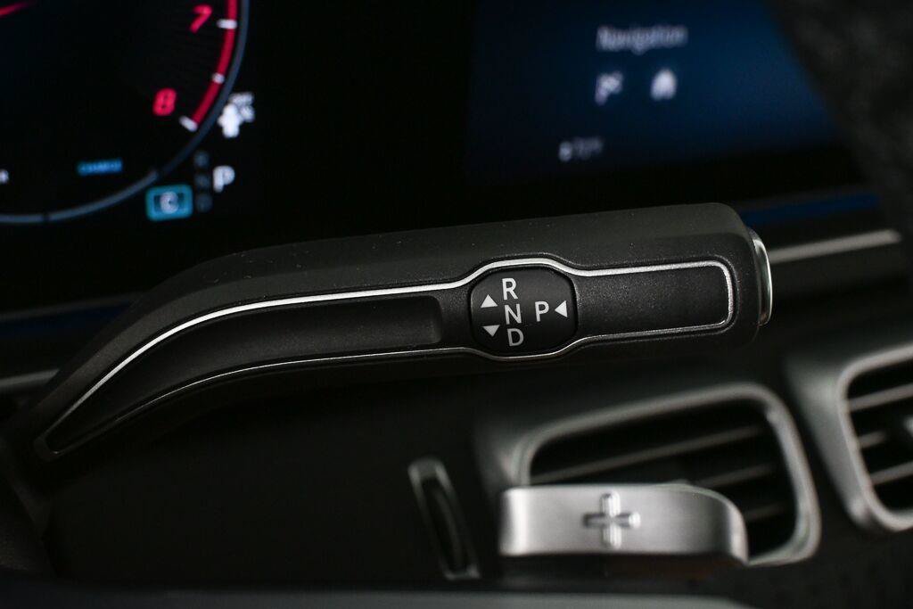 Certified 2026 Mercedes-Benz GLS 450 4MATIC image 17