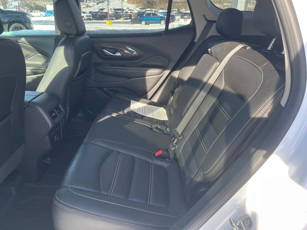 Used 2022 GMC Terrain Denali w/ Denali Premium Package image 23