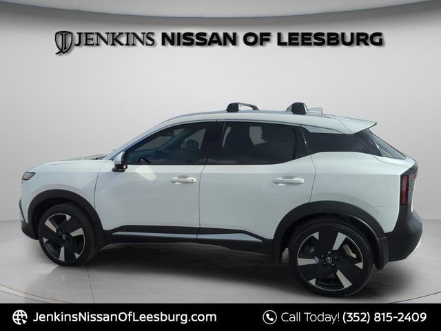 Certified 2025 Nissan Kicks SR image 10