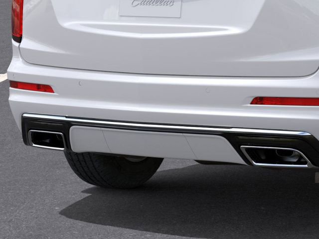 New 2025 Cadillac XT6 Luxury image 14