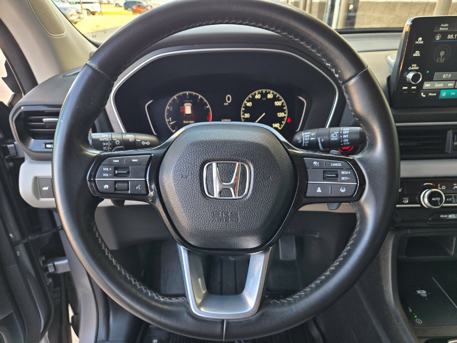 Used 2024 Honda Pilot EX-L image 11