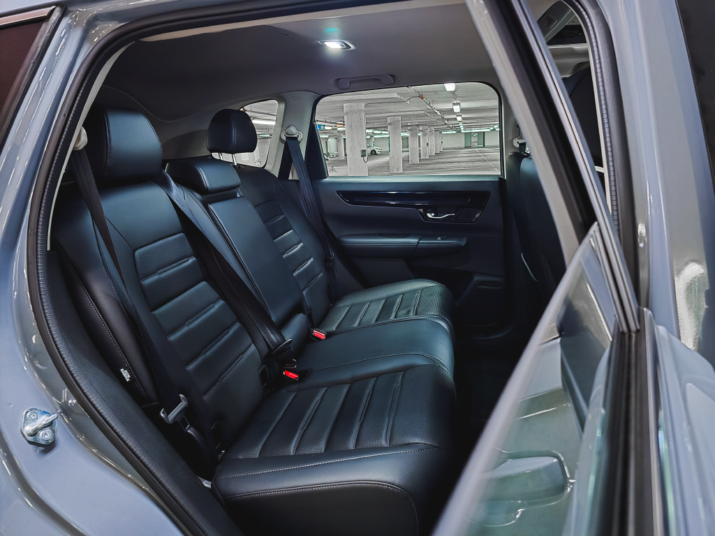 Used 2024 Honda CR-V EX-L image 30