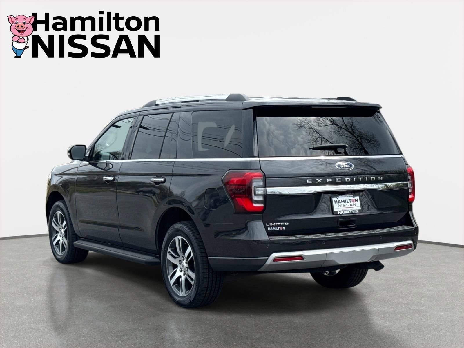 Used 2024 Ford Expedition Limited image 4