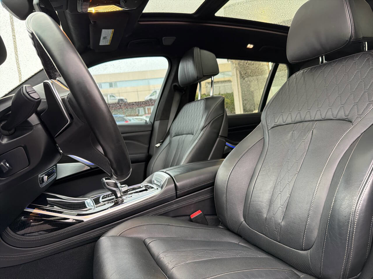 Used 2019 BMW X7 xDrive50i w/ M Sport Package image 45