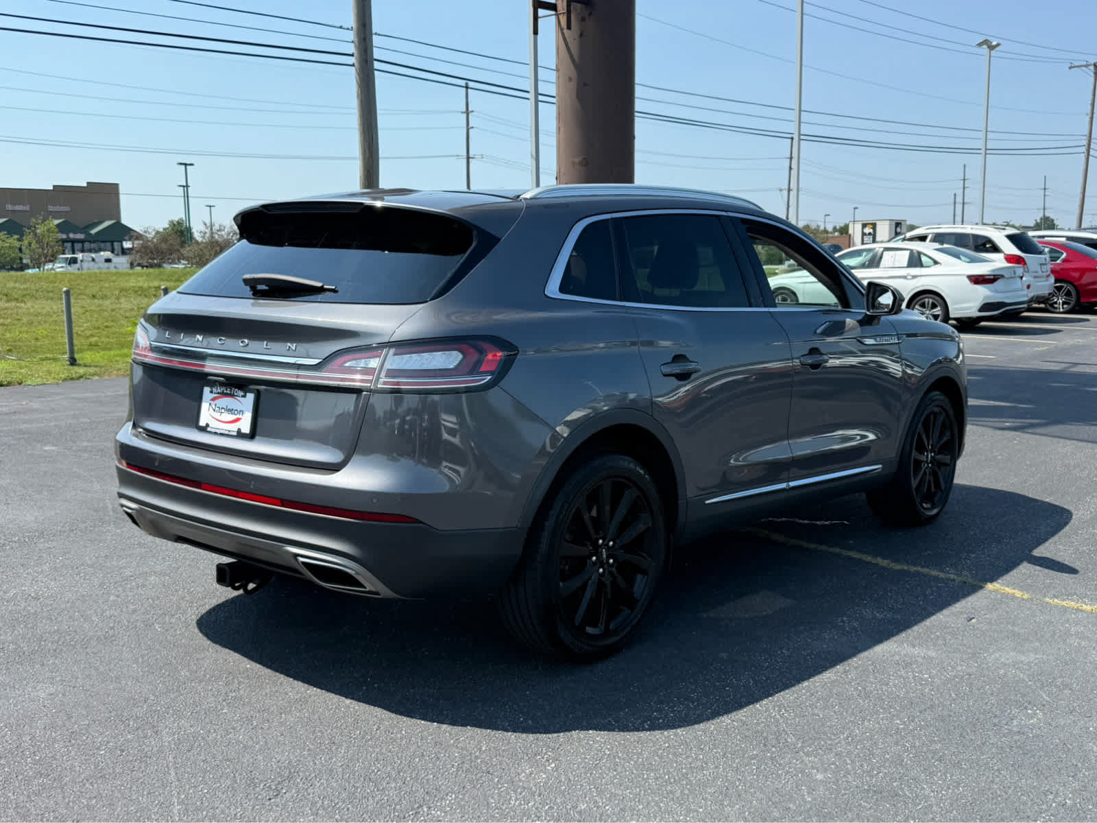 Used 2022 Lincoln Nautilus Reserve w/ Monochromatic Package AWD/4WD image 6