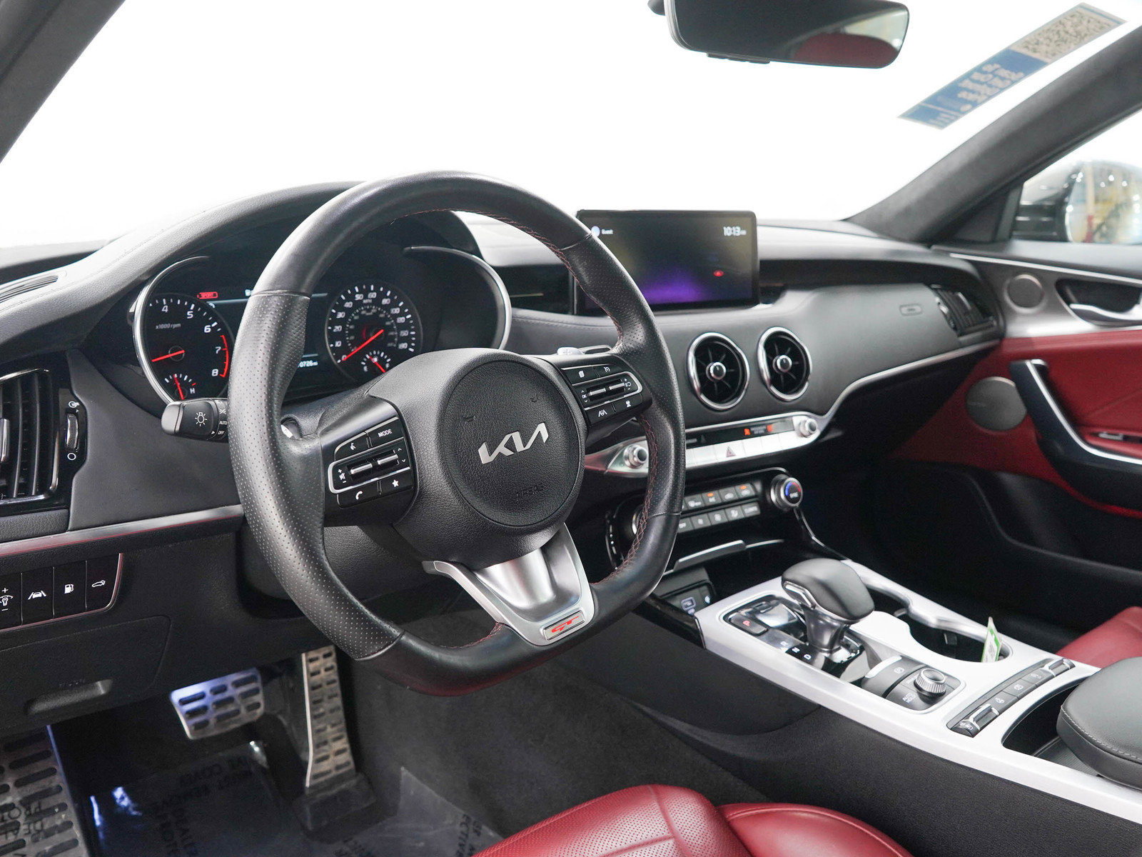 Used 2022 Kia Stinger GT2 AWD/4WD image 25
