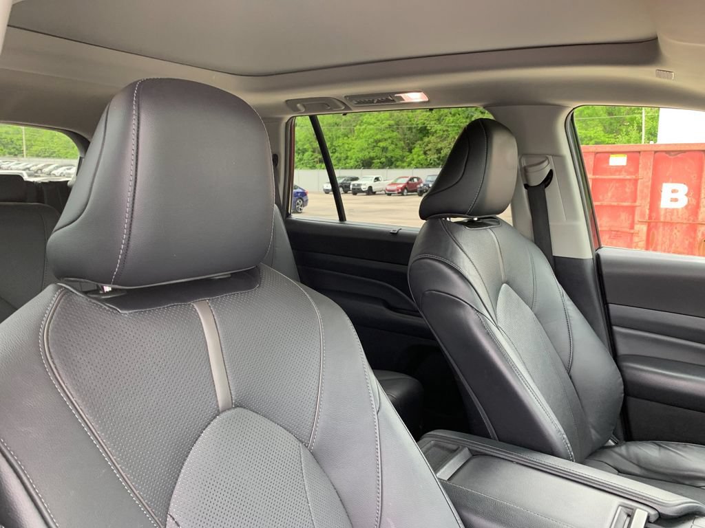 Used 2024 Toyota Grand Highlander AWD image 21