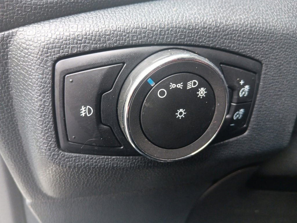 Used 2022 Ford EcoSport SE image 13