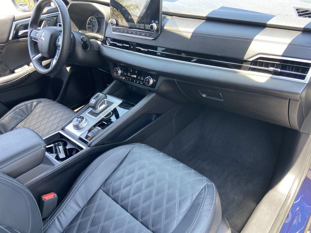Used 2022 Mitsubishi Outlander SEL FWD image 25