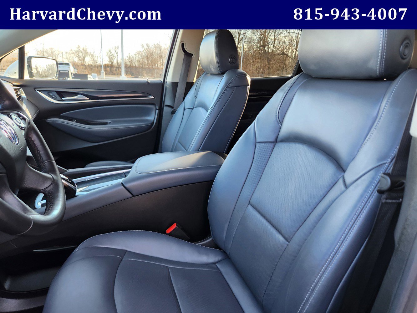 Used 2021 Buick Enclave Essence image 26