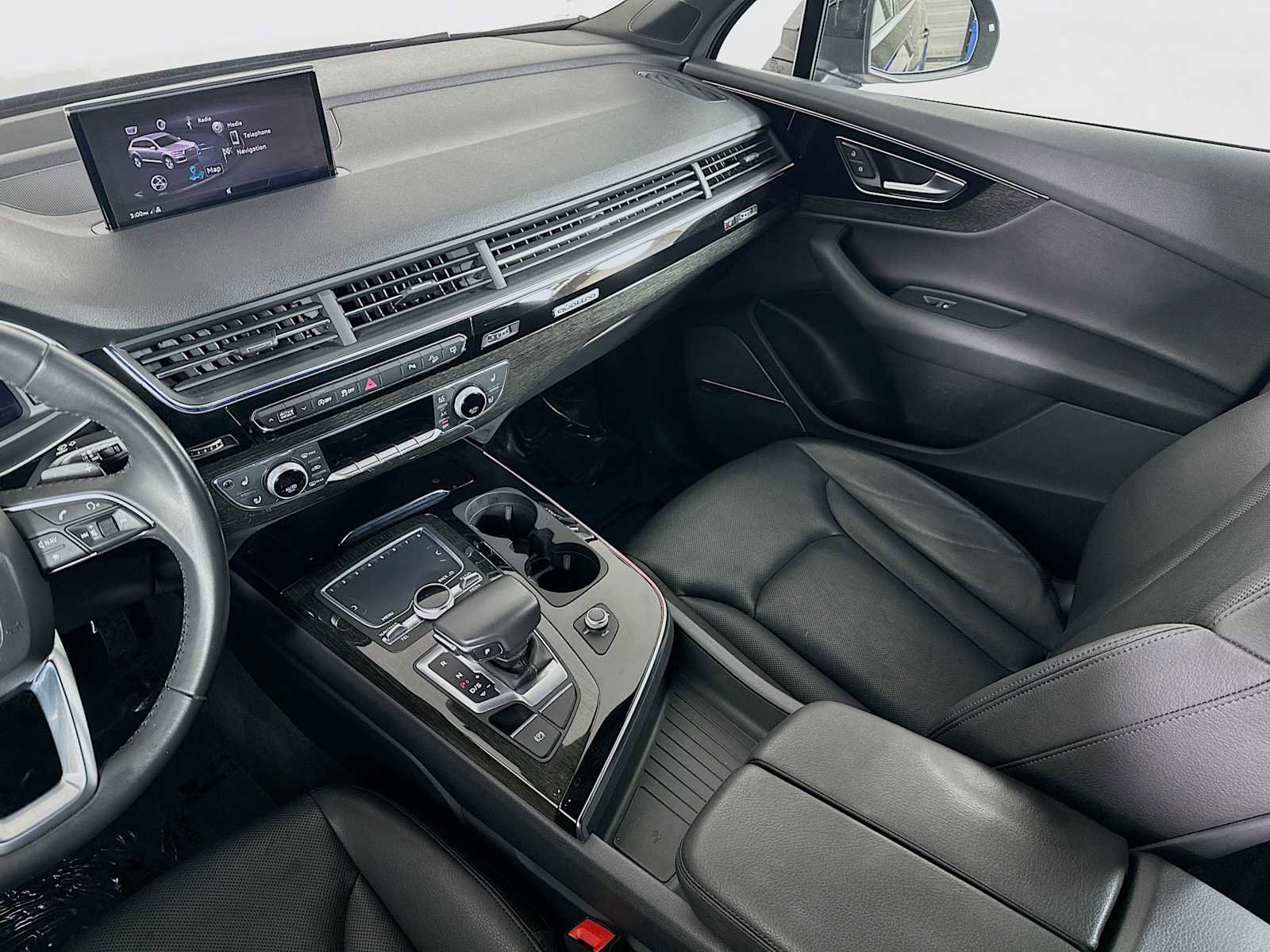 Used 2017 Audi Q7 3.0T Prestige image 22
