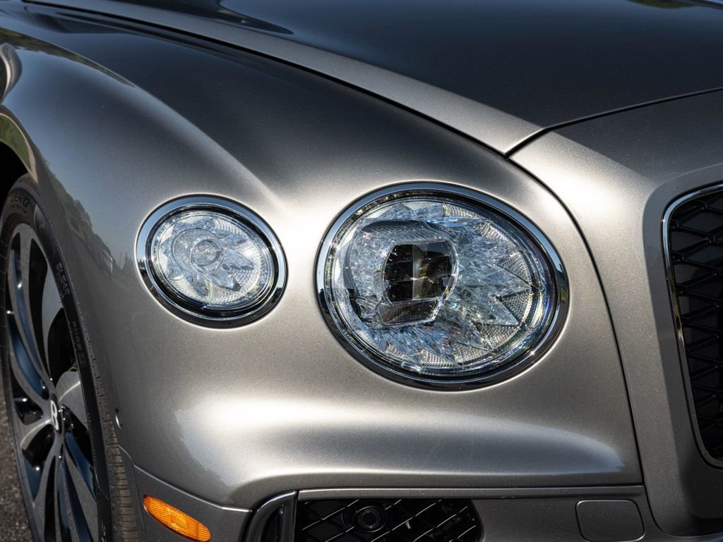 New 2026 Bentley Flying Spur Plug-In Hybrid AWD/4WD image 19