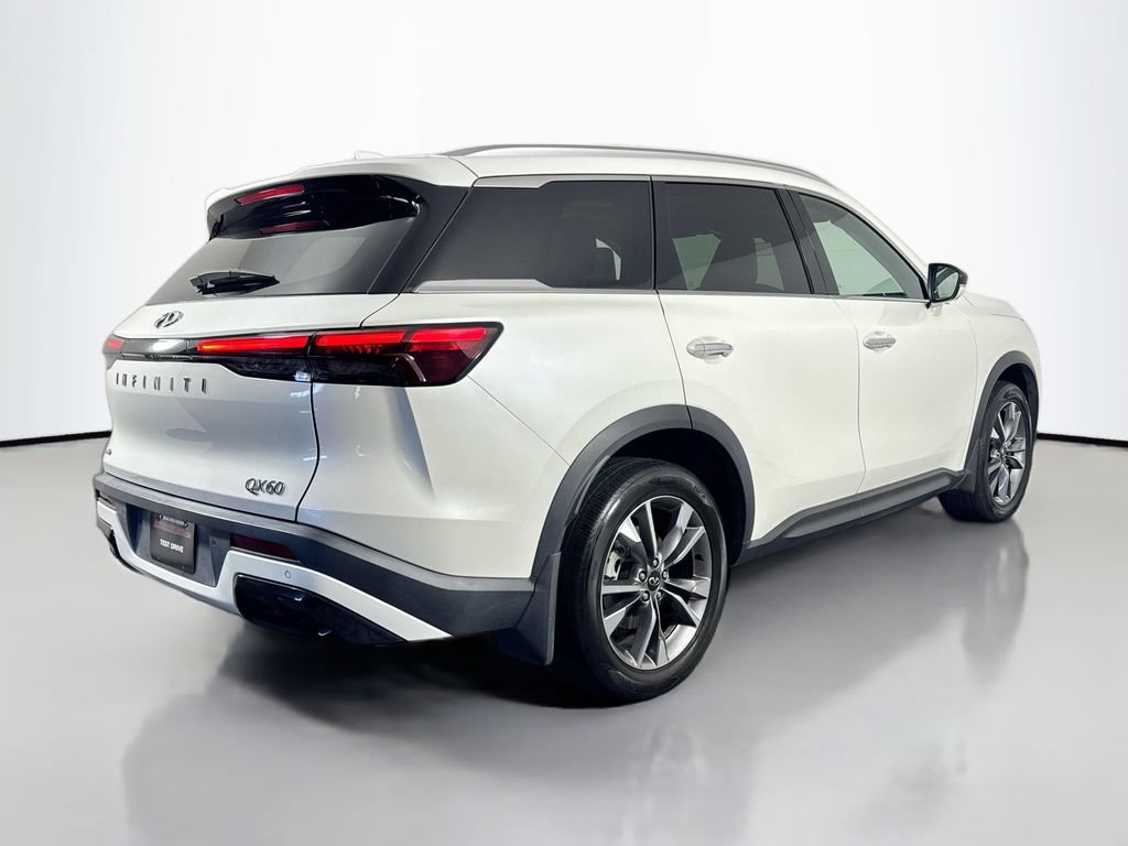 Used 2024 INFINITI QX60 Luxe AWD/4WD image 5