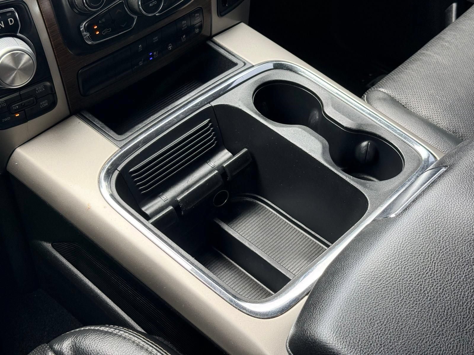 Used 2018 RAM 1500 Laramie w/ Convenience Group AWD/4WD image 49
