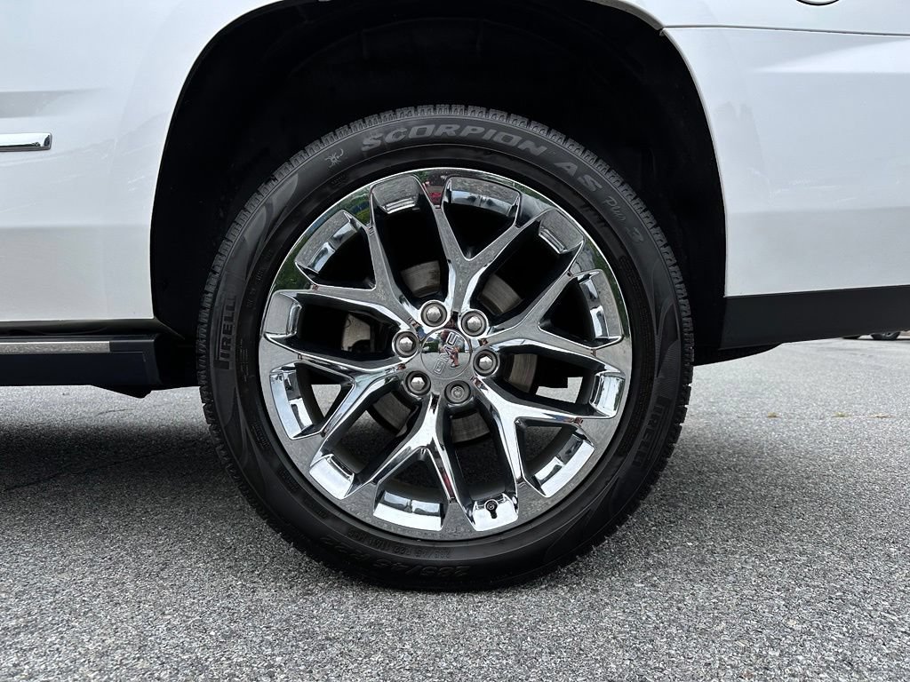 Used 2020 GMC Yukon Denali w/ Open Road Package AWD/4WD image 48