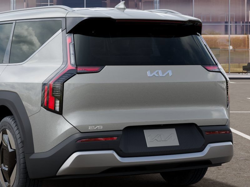 New 2026 Kia EV9 Wind AWD/4WD image 13