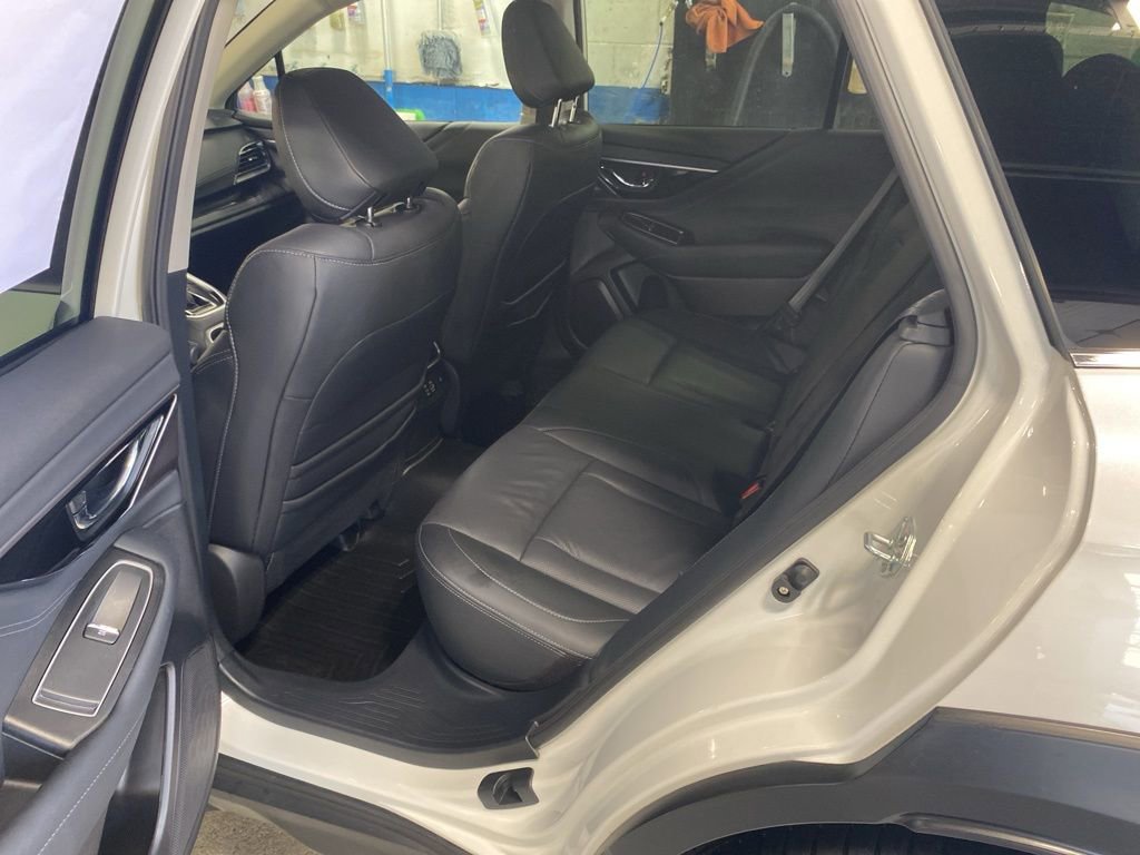 Used 2023 Subaru Outback Limited image 17