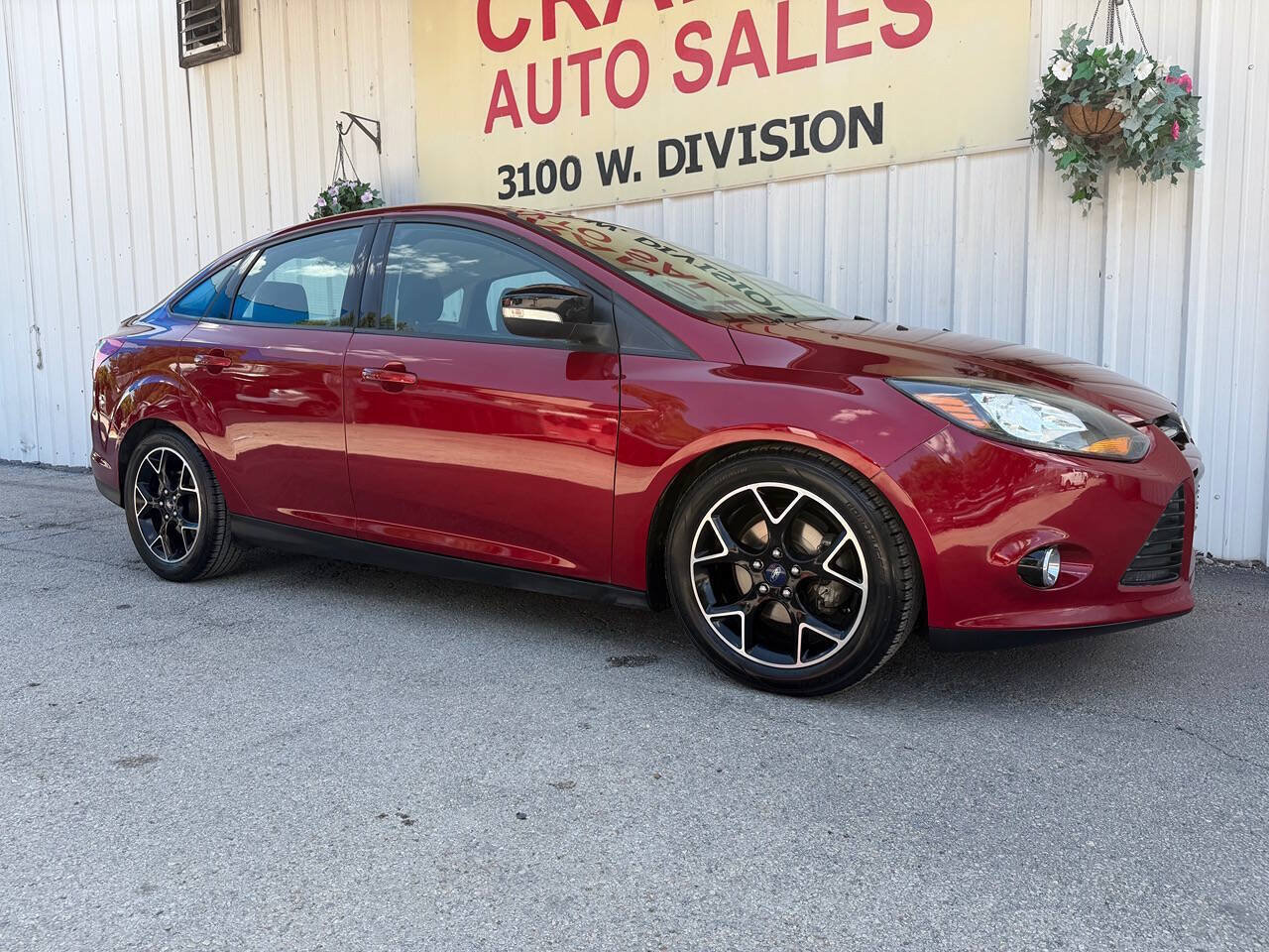 Used 2014 Ford Focus SE w/ Equipment Group 201A FWD image 2