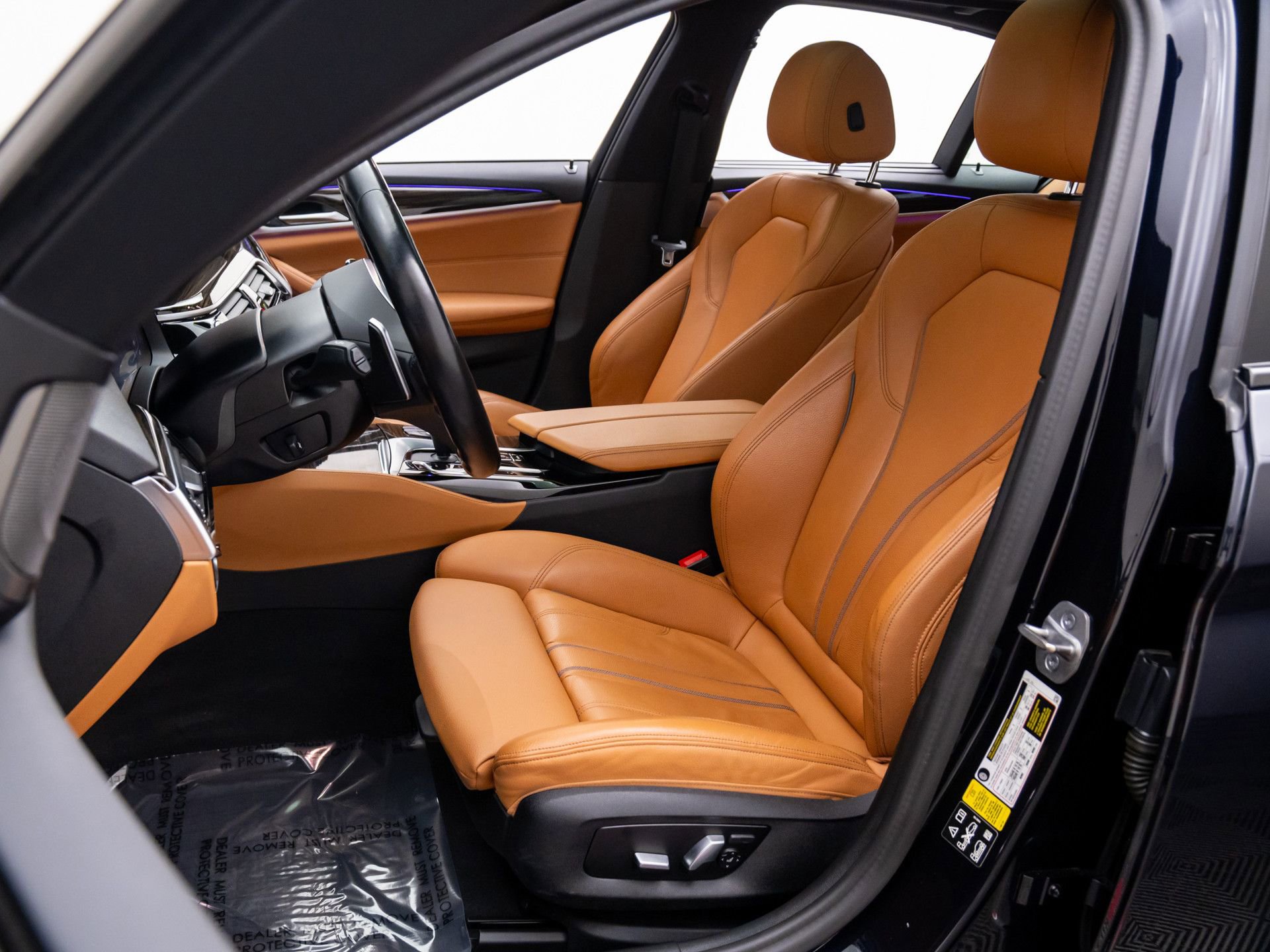 Used 2023 BMW 540i xDrive w/ Executive Package image 16