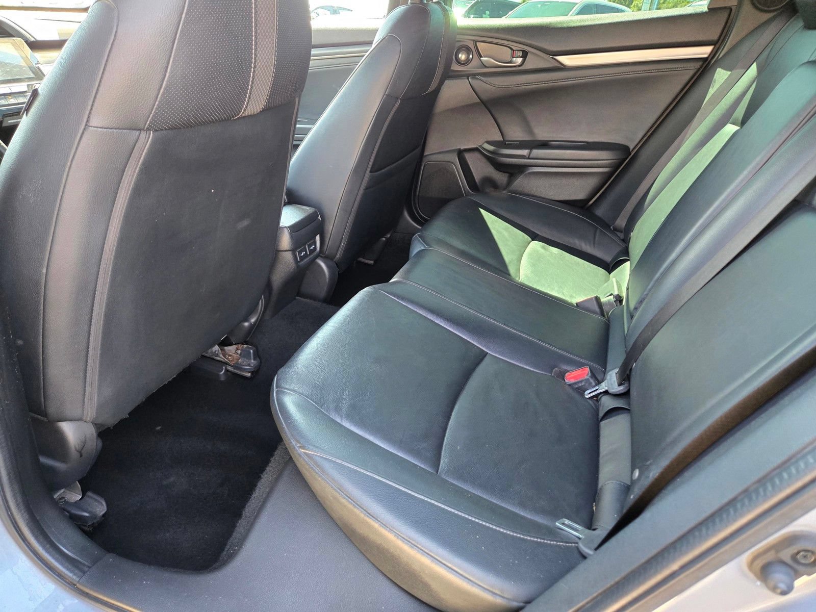 Used 2021 Honda Civic Sport Touring image 17