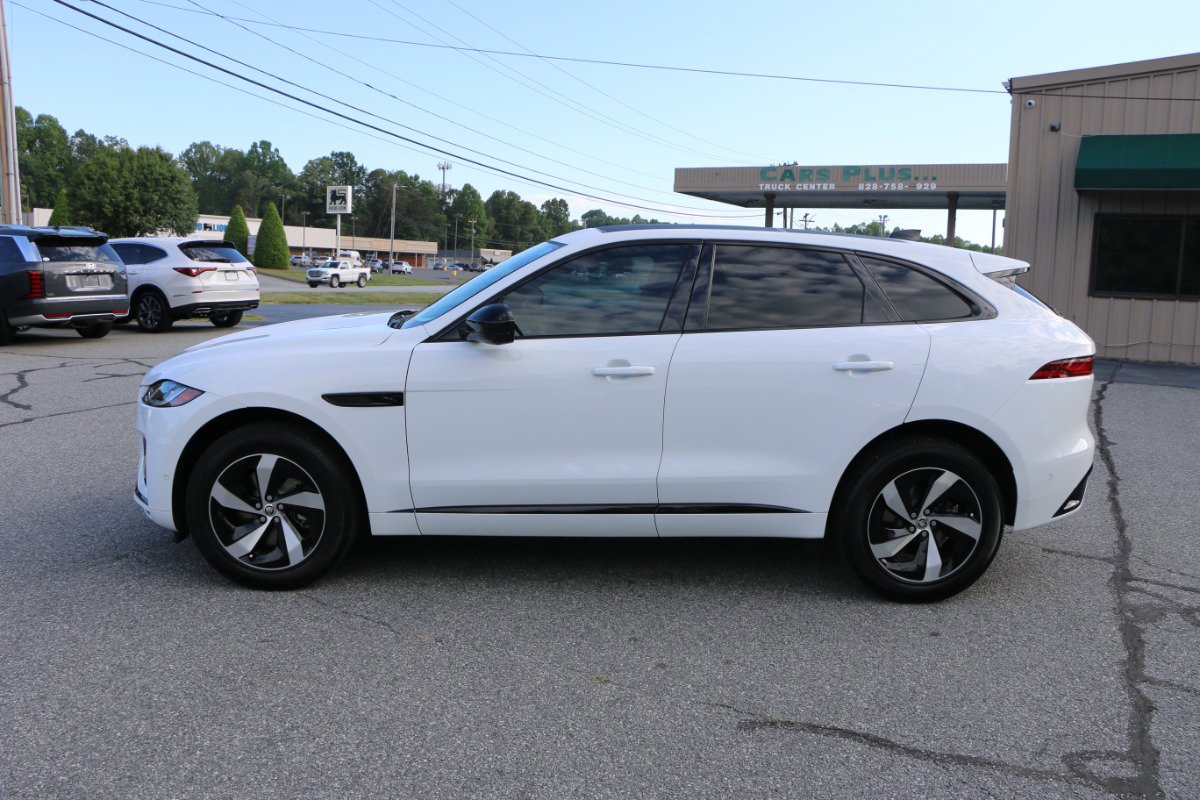 Used 2024 Jaguar F-PACE R-Dynamic S AWD/4WD image 2