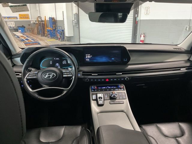 Used 2023 Hyundai Palisade SEL AWD/4WD image 12