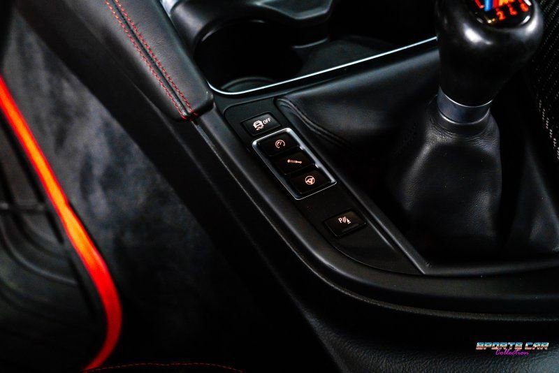 Used 2017 BMW M4 Coupe image 24