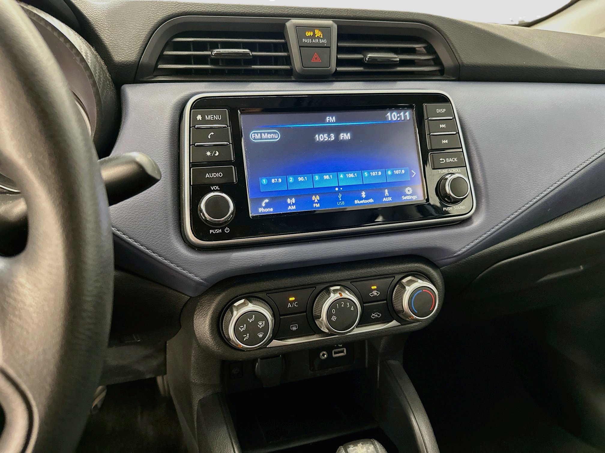 Used 2024 Nissan Versa SV FWD image 25