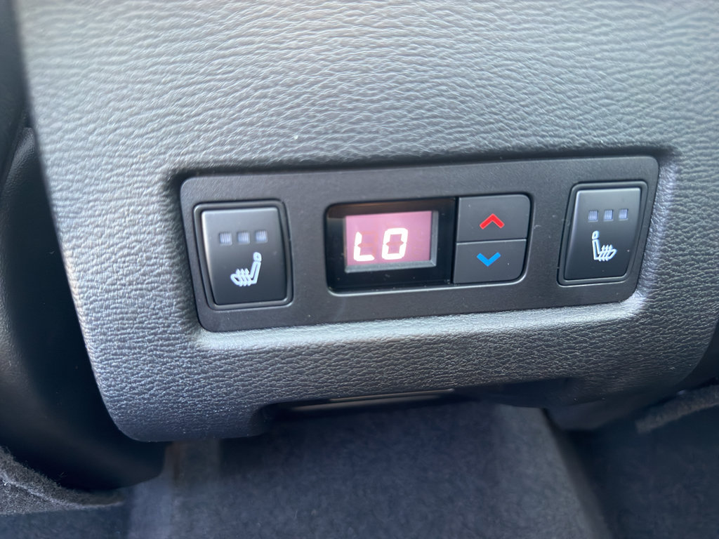 New 2026 Mitsubishi Outlander SEL FWD image 11