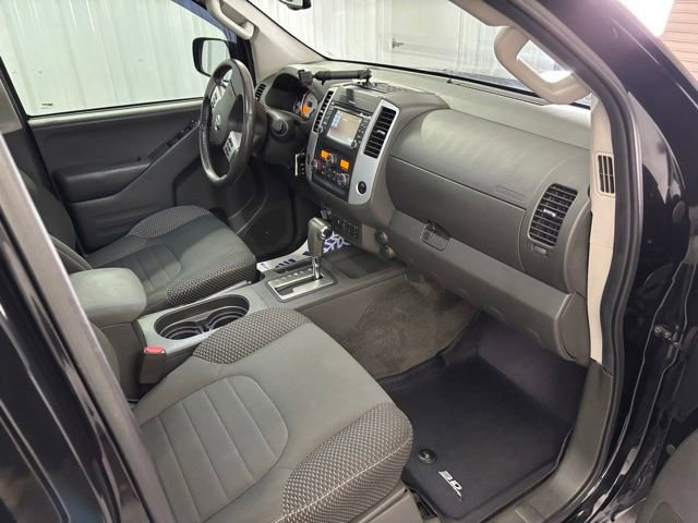 Used 2016 Nissan Frontier PRO-4X image 29