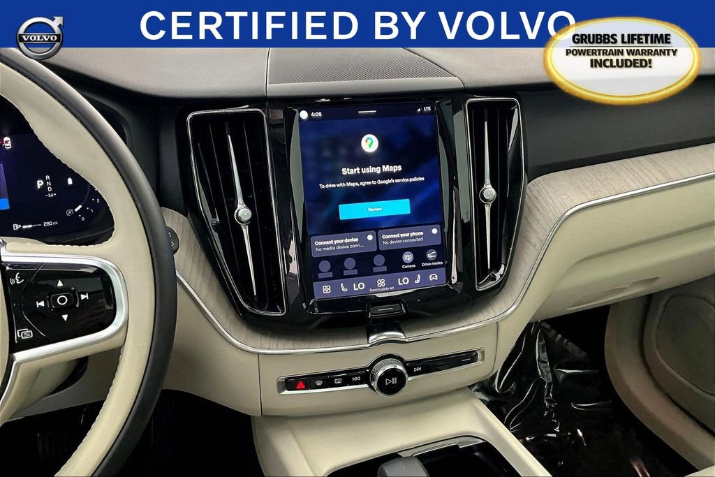 Certified 2023 Volvo XC60 B5 Plus AWD/4WD image 9