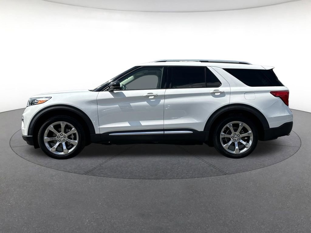 Used 2020 Ford Explorer Platinum w/ Premium Technology Package image 2