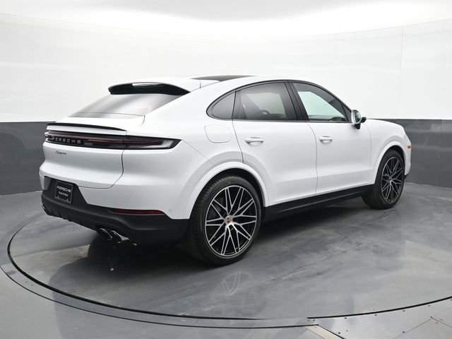 New 2026 Porsche Cayenne Coupe image 23