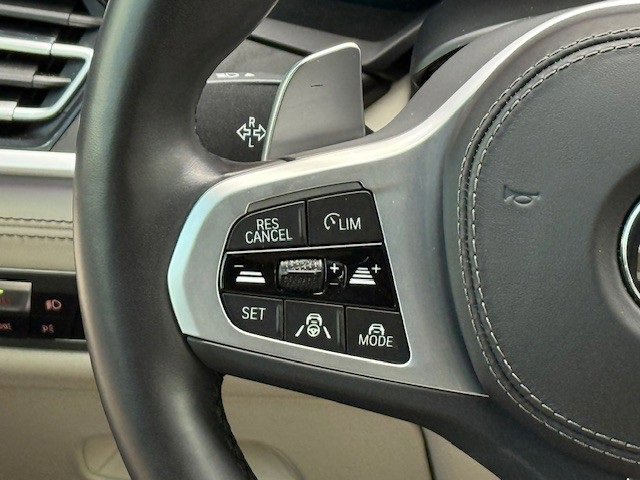 Used 2022 BMW X7 M50i image 42