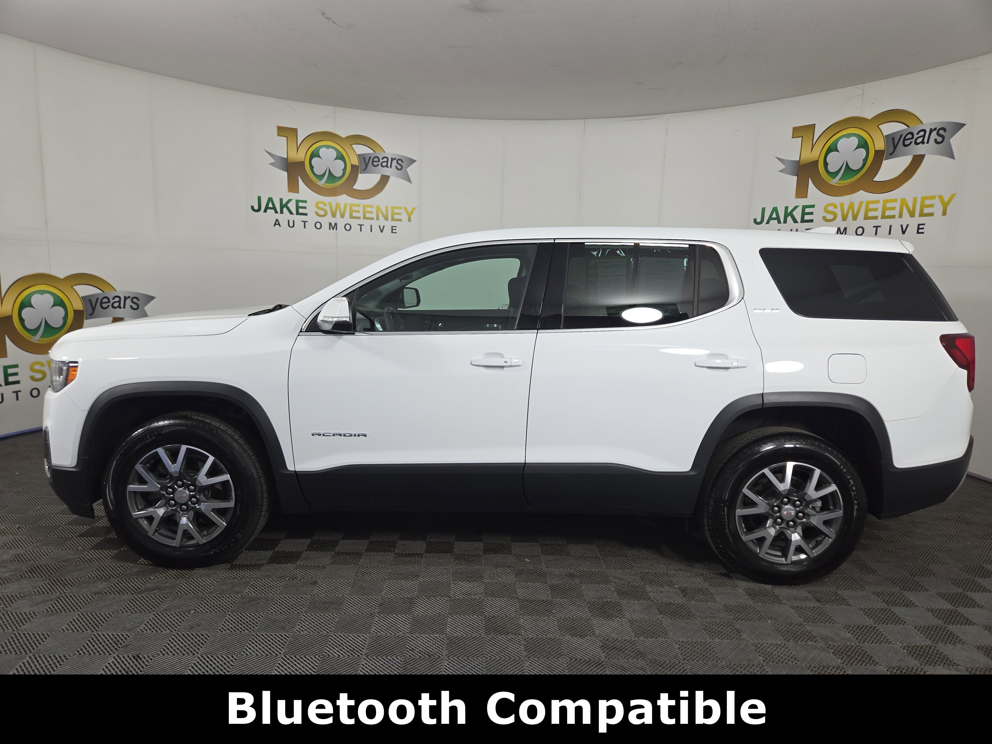 Certified 2023 GMC Acadia SLE image 4