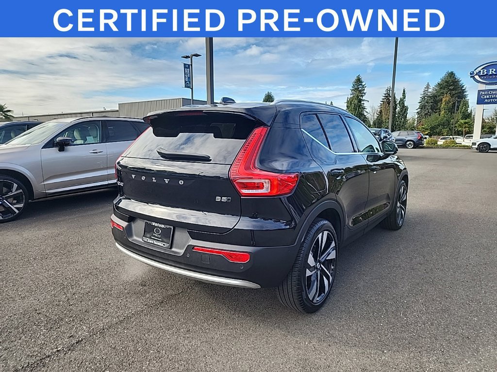 Used 2024 Volvo XC40 B5 Plus w/ Protection Package Premier AWD/4WD image 5