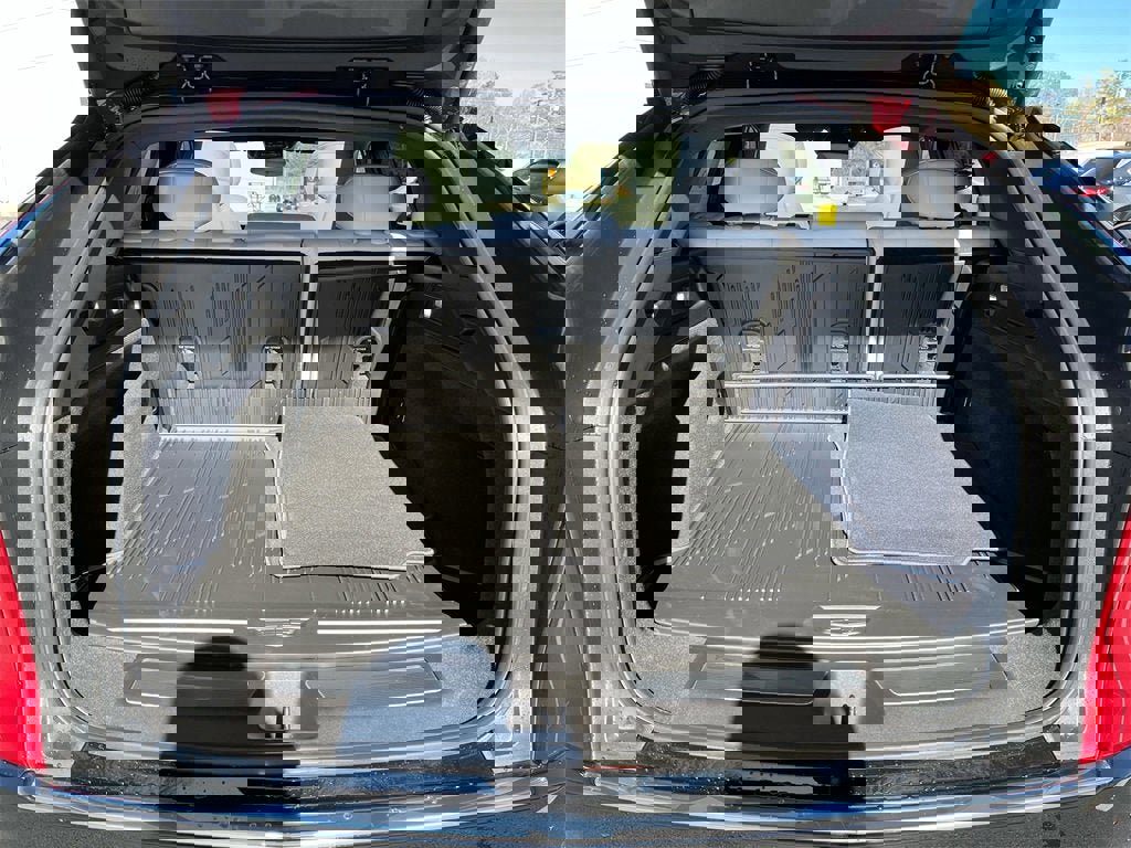 New 2026 Cadillac Lyriq Luxury image 26