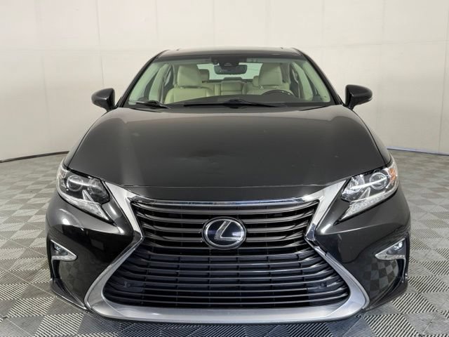 Used 2018 Lexus ES 350 w/ Premier Package FWD image 10