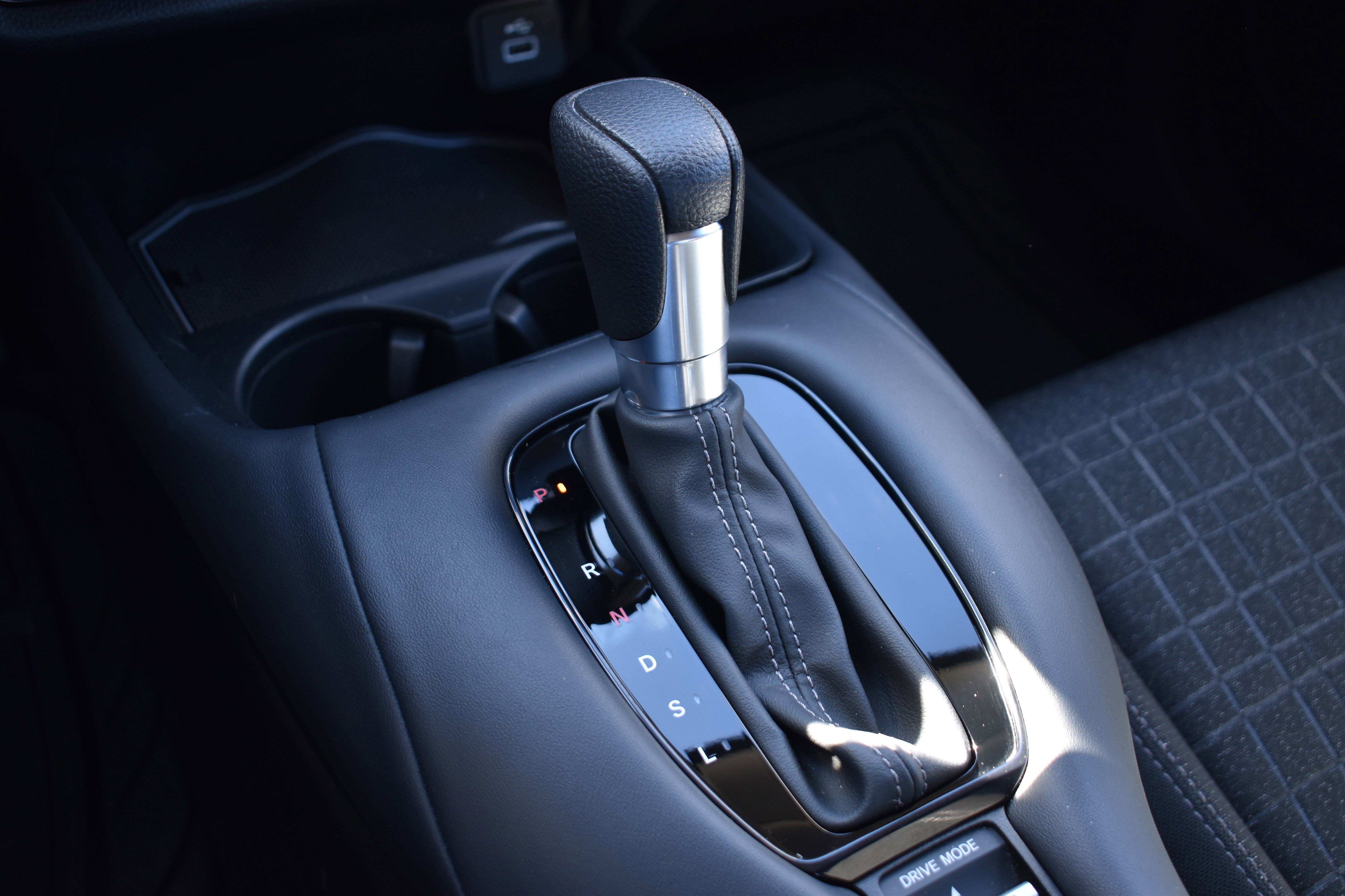 Certified 2024 Honda HR-V LX image 22