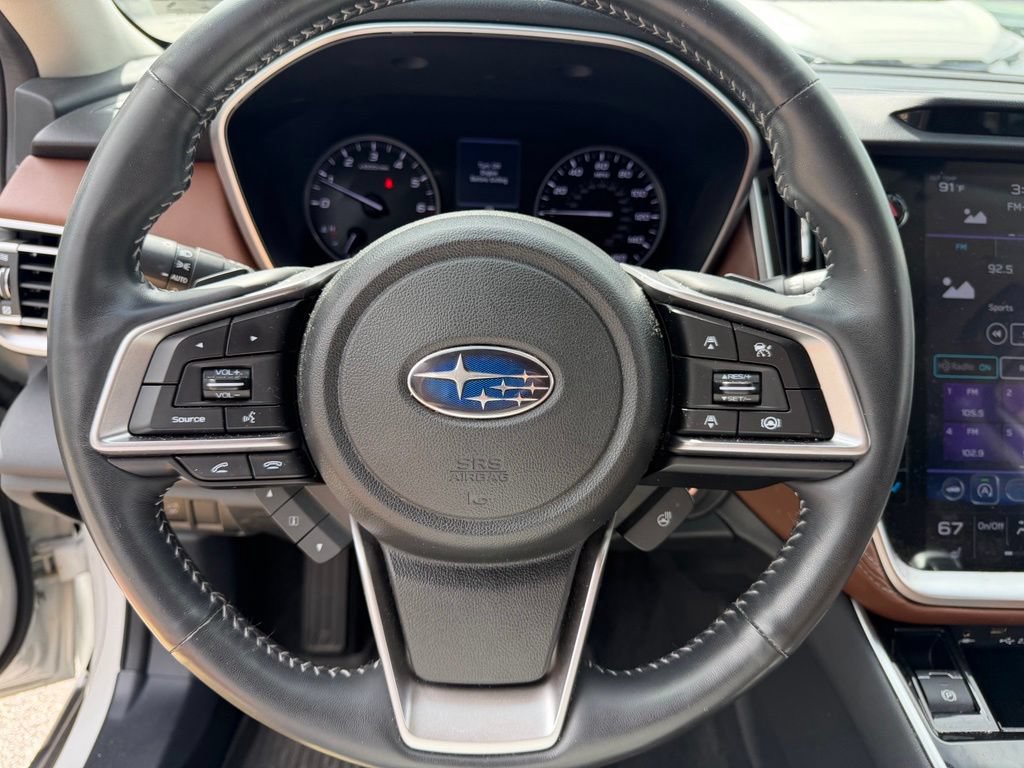 Used 2022 Subaru Outback Touring AWD/4WD image 27
