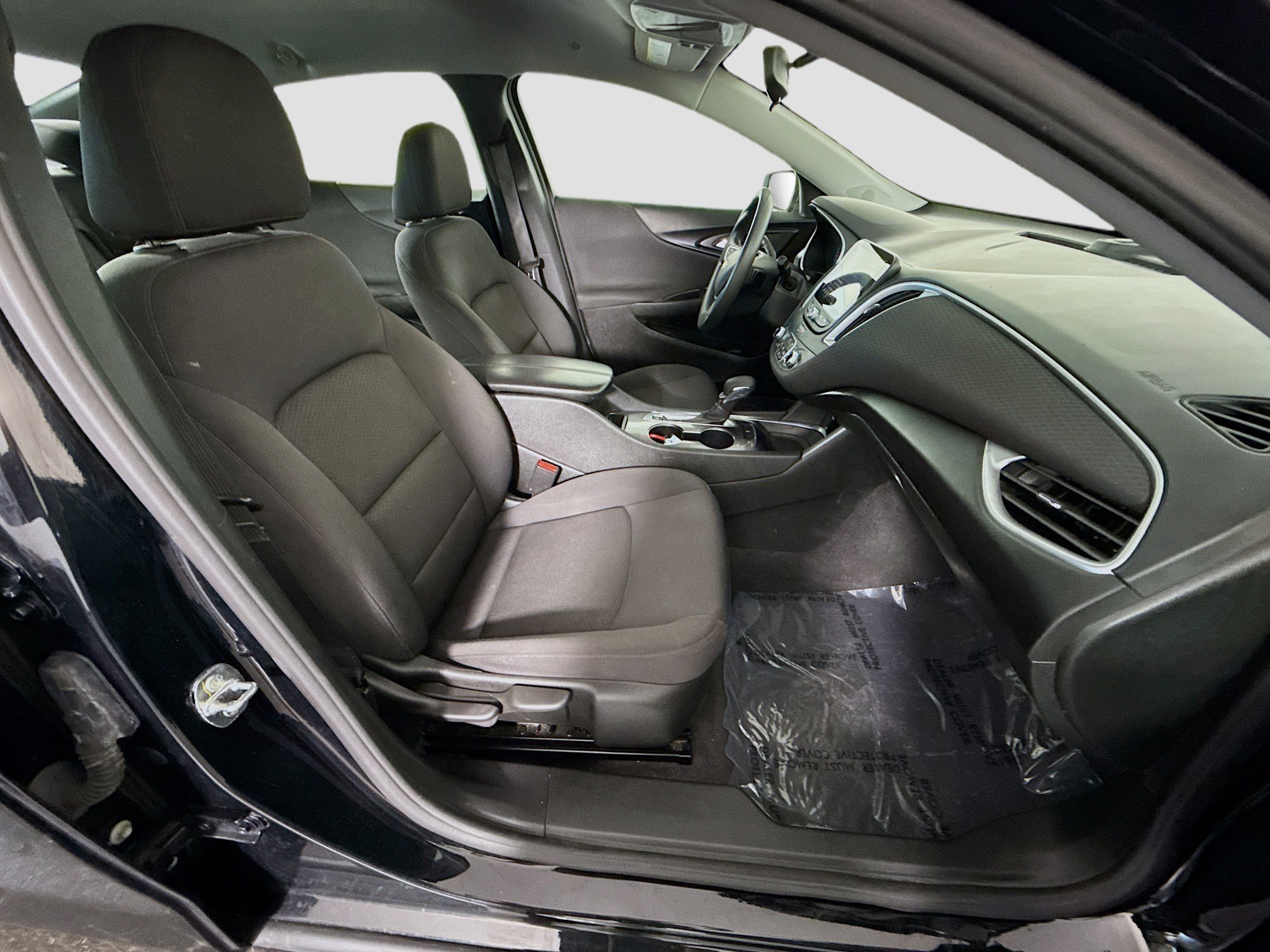 Used 2022 Chevrolet Malibu LT FWD image 29