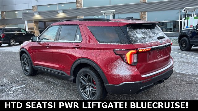 New 2026 Ford Explorer ST-Line w/ ST-Line Street Pack image 4