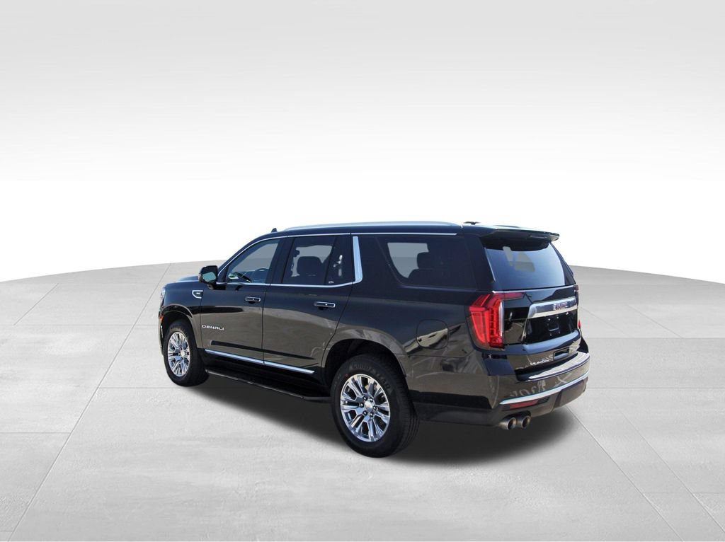 Used 2024 GMC Yukon Denali RWD image 3