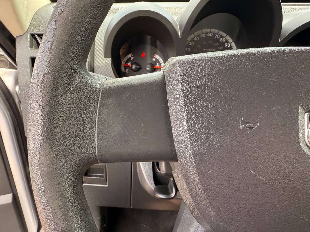 Used 2011 Dodge Nitro Heat image 25