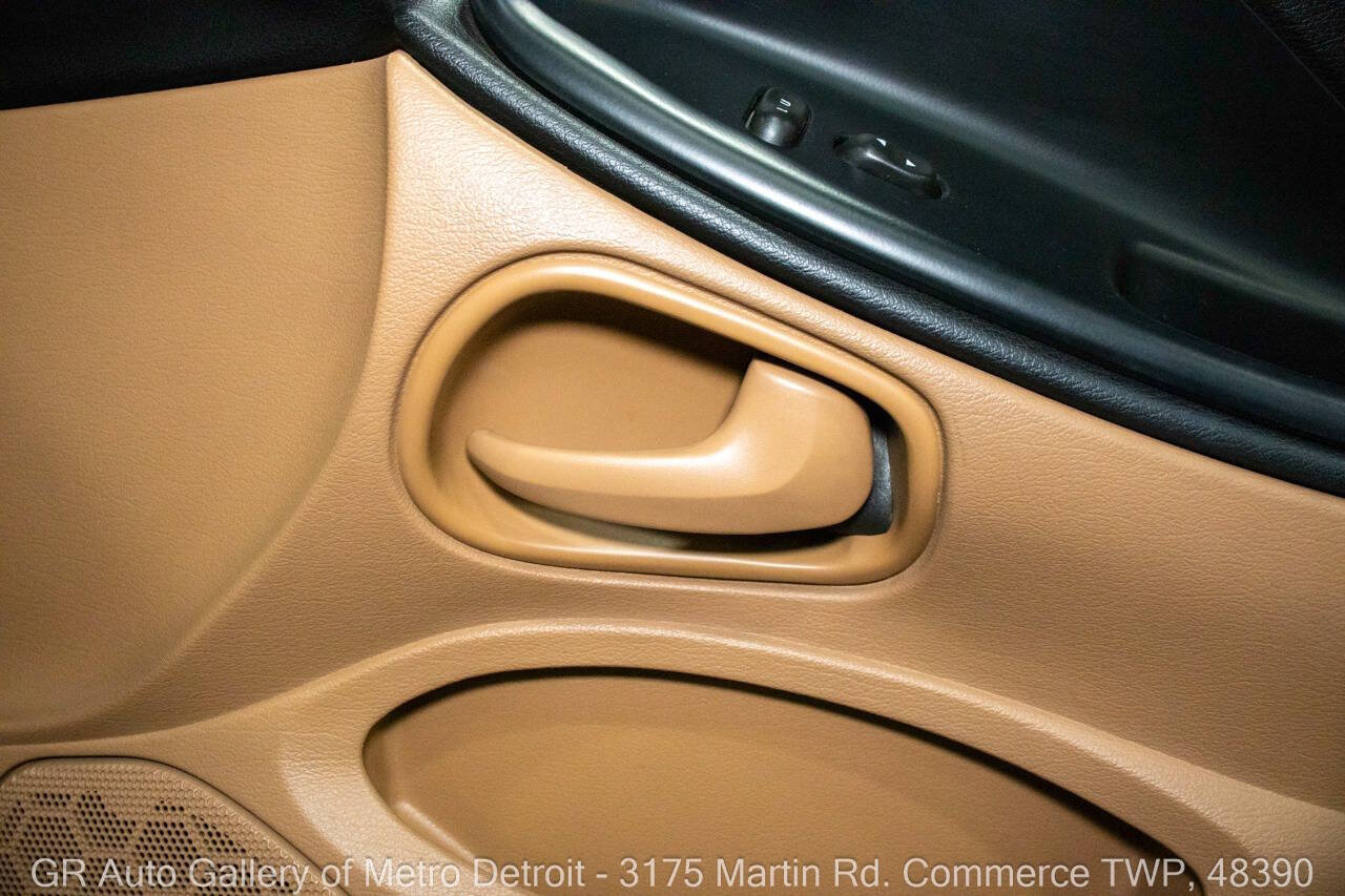 Used 1996 Ford Mustang Cobra RWD image 37