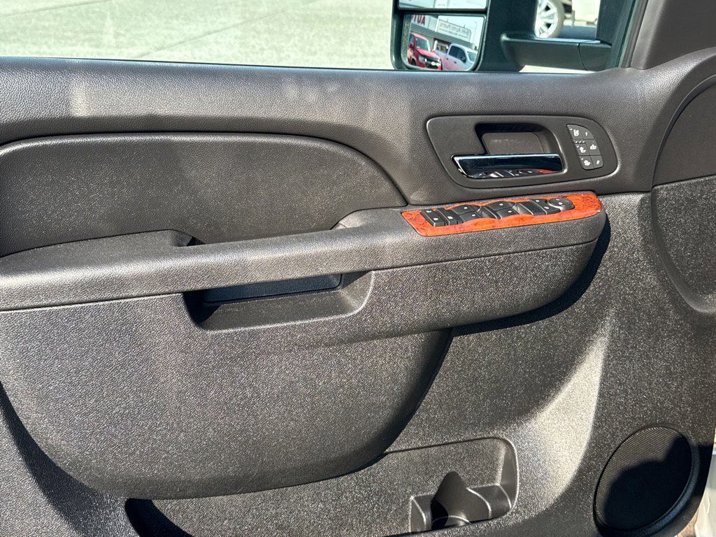 Used 2014 GMC Sierra 3500 SLT image 7