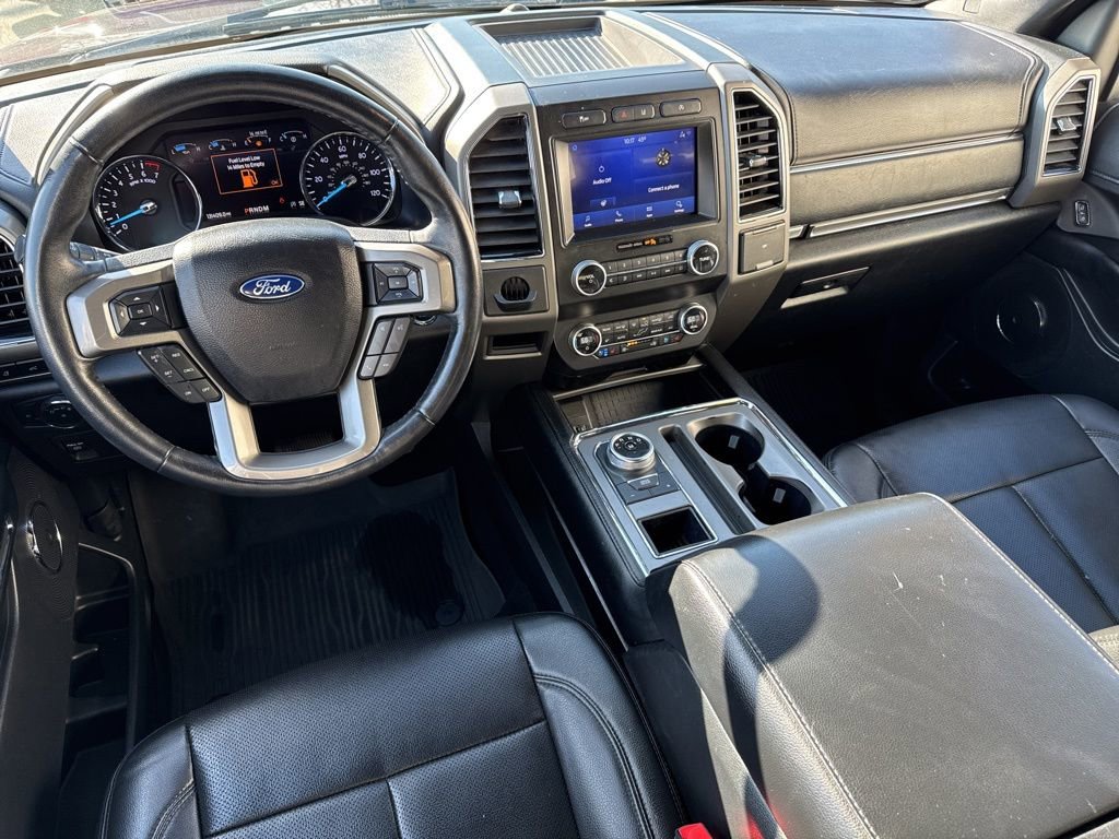 Used 2021 Ford Expedition XLT image 18