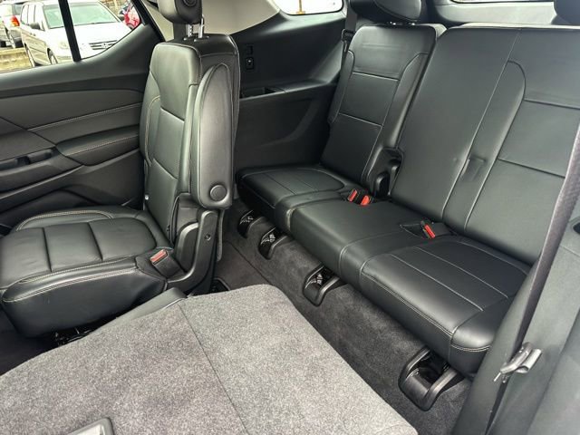 Used 2018 Chevrolet Traverse LT image 23