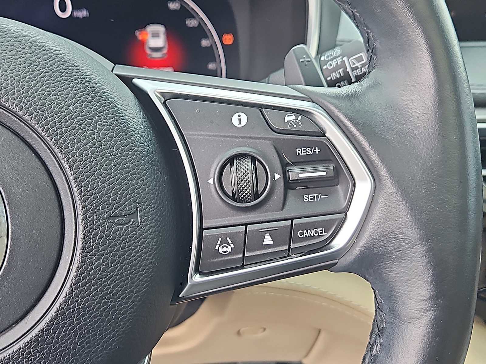 Used 2022 Acura MDX SH-AWD w/ Advance Package image 26